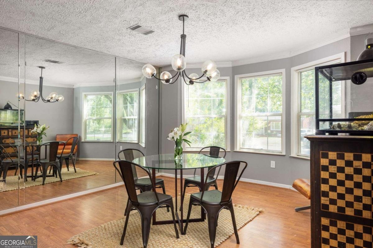 901 Winfield Avenue Atlanta - 17