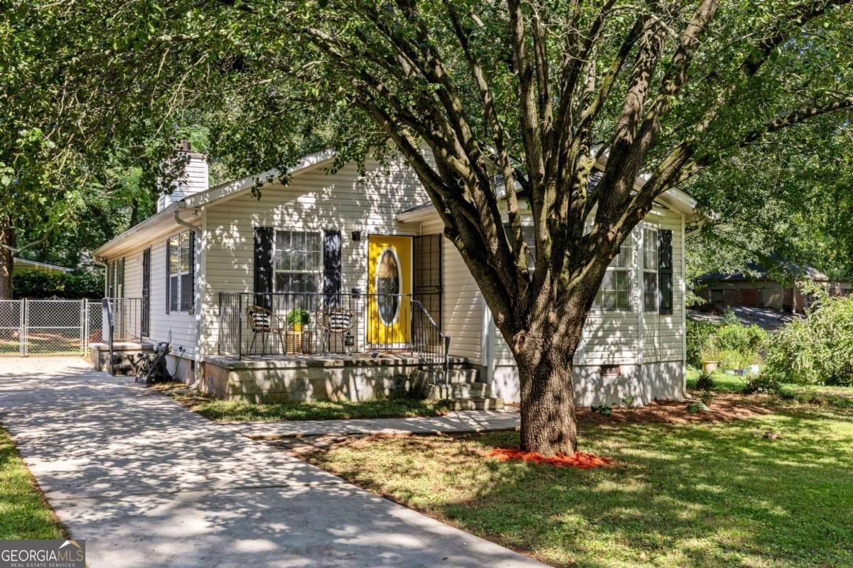 901 Winfield Avenue Atlanta - 22