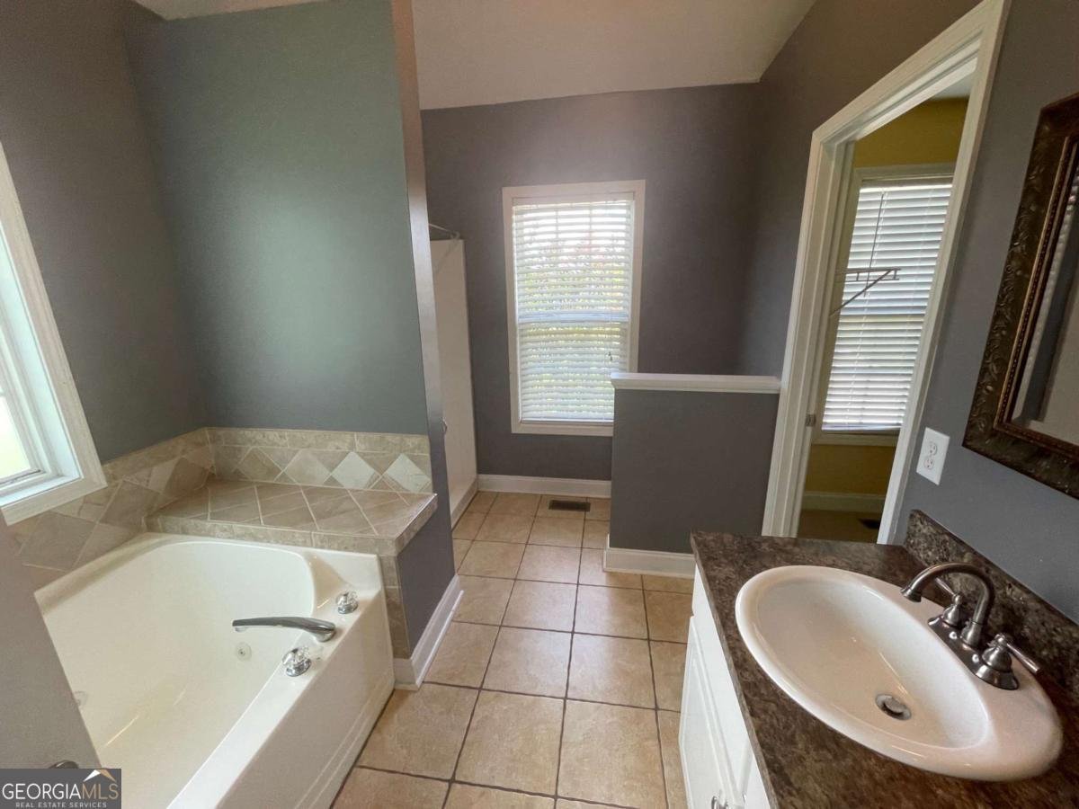 160 Peach Blossom Lane Calhoun - 11