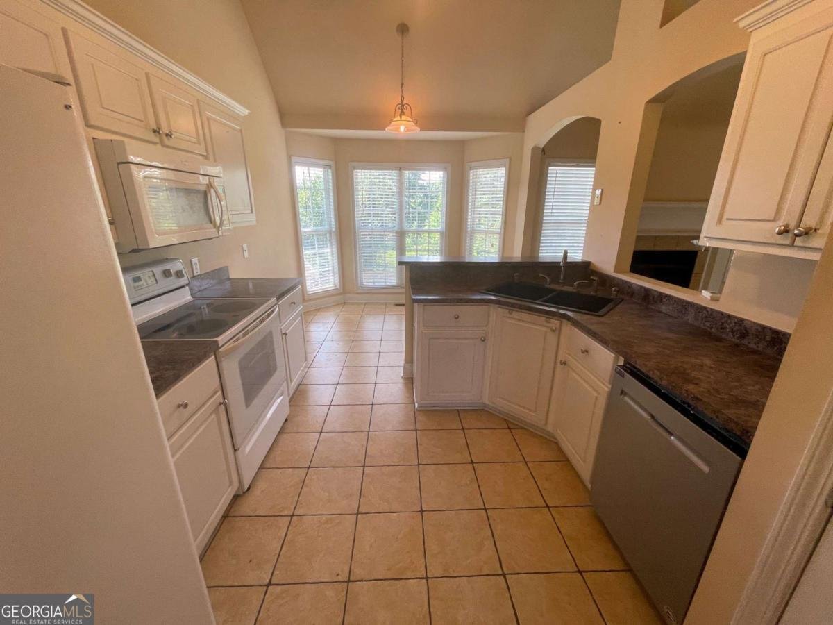 160 Peach Blossom Lane Calhoun - 5