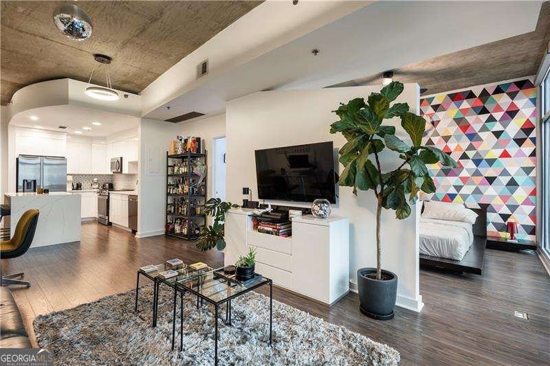 250 Pharr Road Atlanta - 1