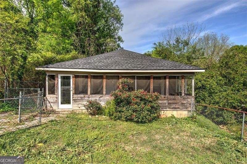 2014 MAPLE Avenue Rome - 1