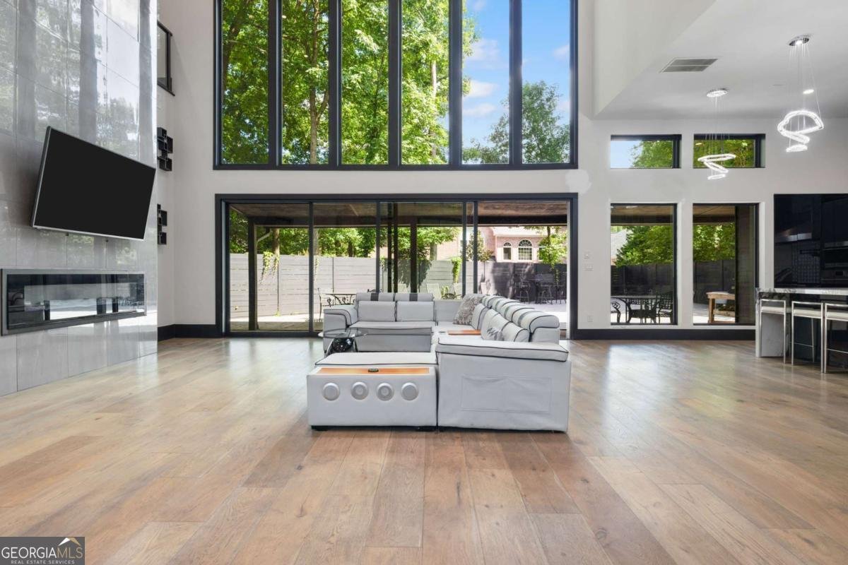 2401 Greenglade Road Atlanta - 20