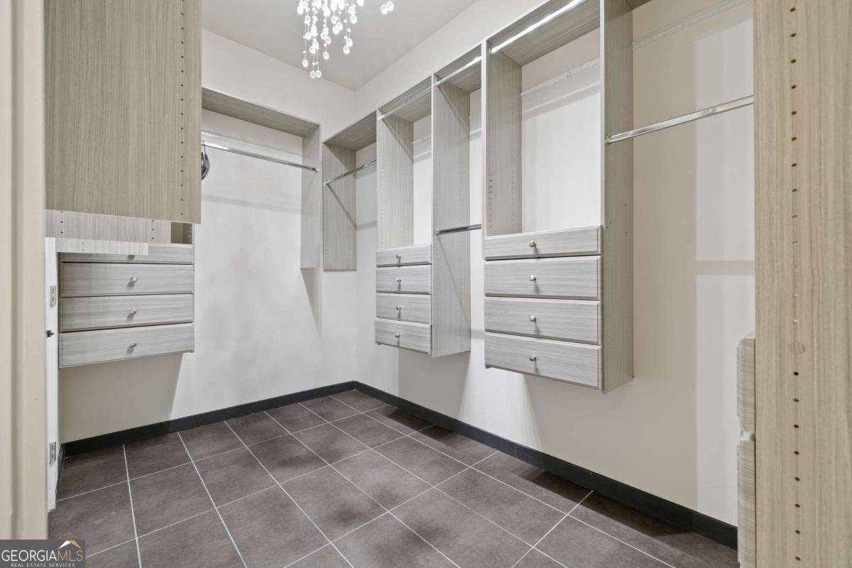 2401 Greenglade Road Atlanta - 30