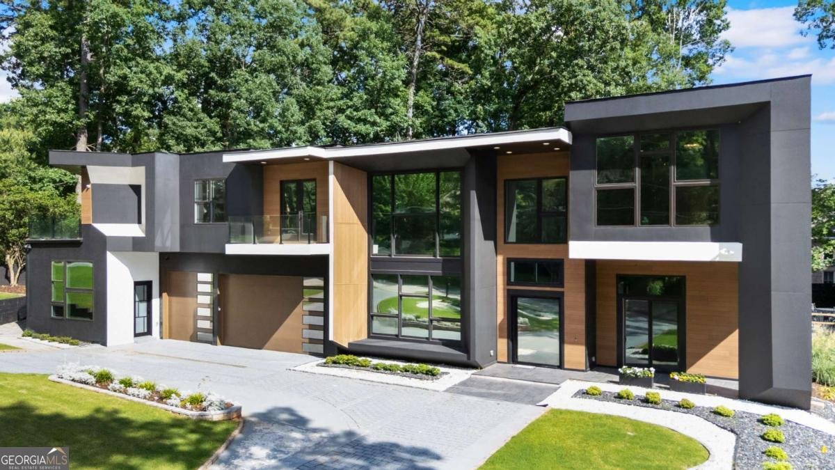 2401 Greenglade Road Atlanta - 67