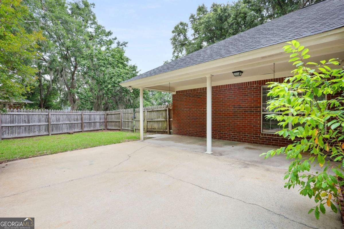 1112 Montclair Drive Hinesville - 39