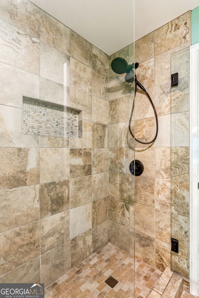 578 Amberton Crossing Suwanee - 30