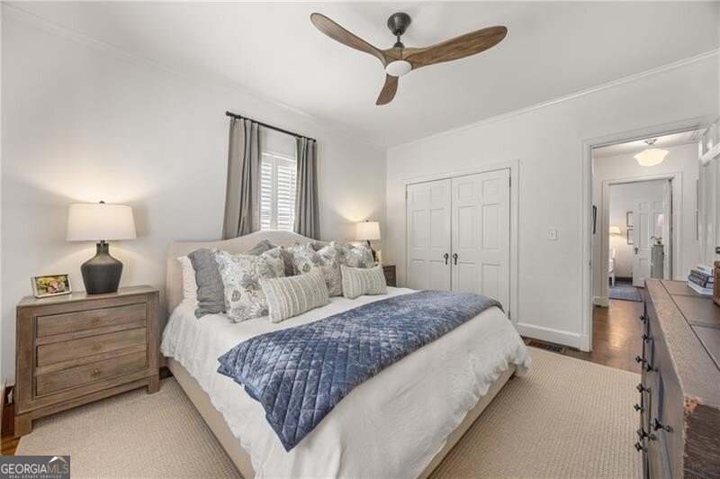 3556 Kingsboro Road Atlanta - 16