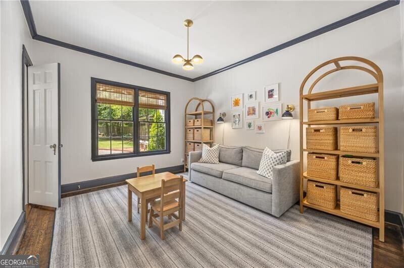 3556 Kingsboro Road Atlanta - 22