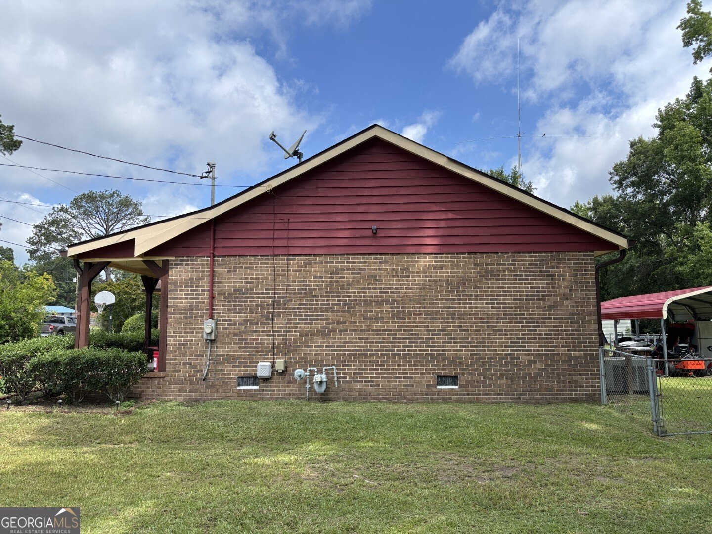 408 Lilac Lane Thomson - 7