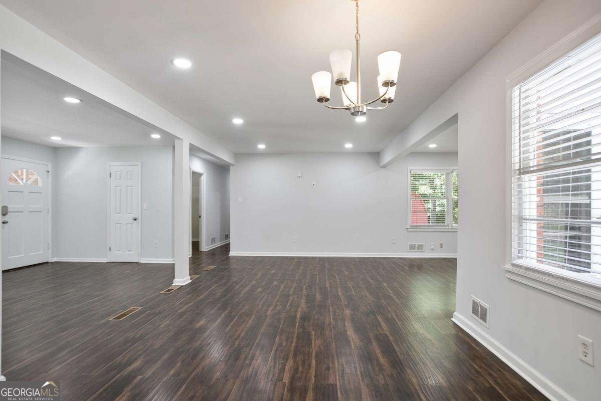 85 Valleybrook Drive Fairburn - 12