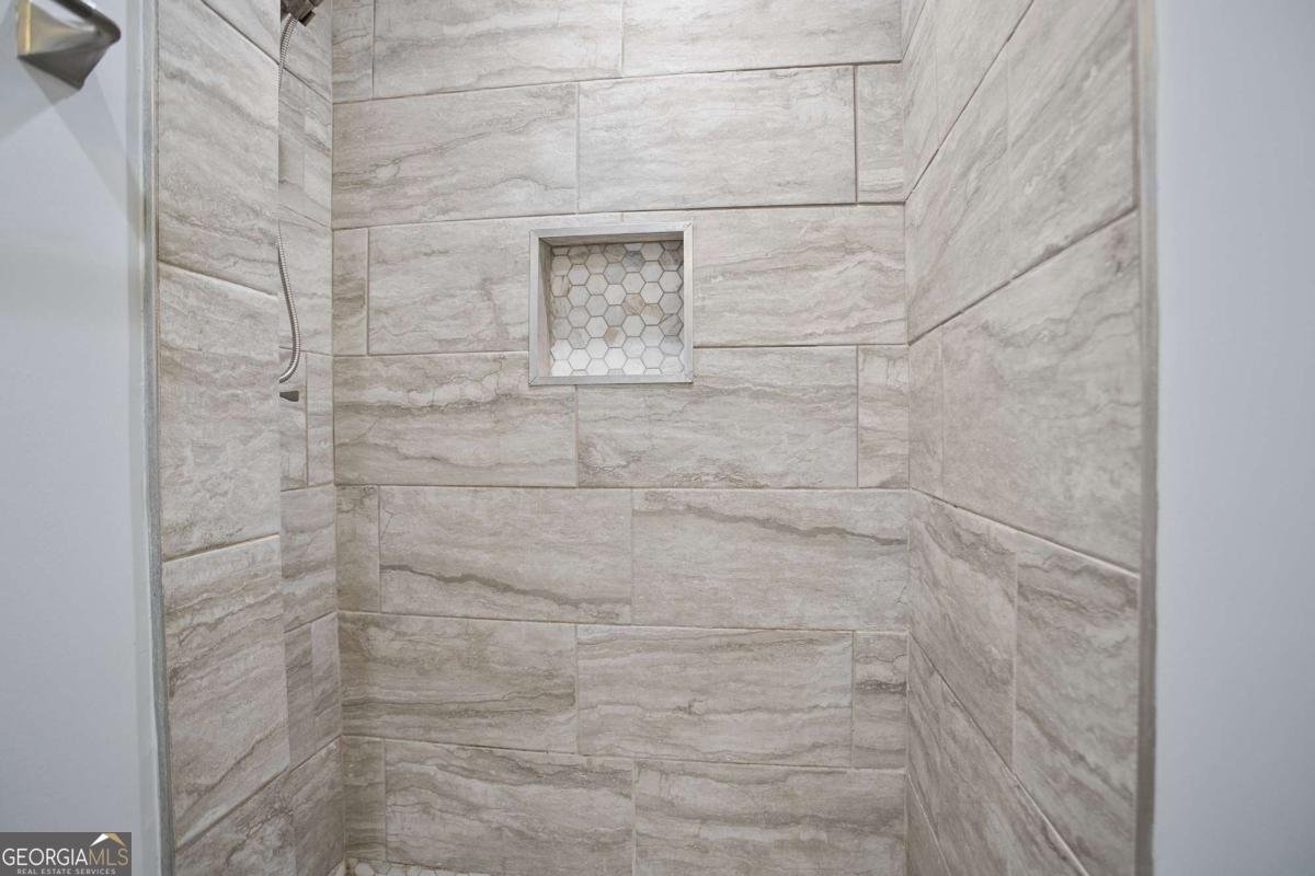 85 Valleybrook Drive Fairburn - 16