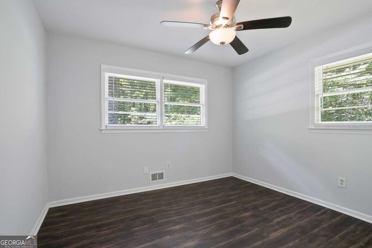 85 Valleybrook Drive Fairburn - 17