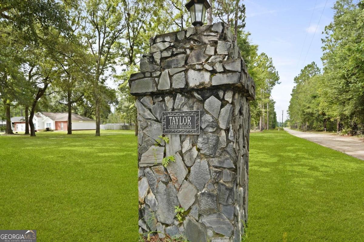 172 Taylor Creek Drive Ludowici - 45