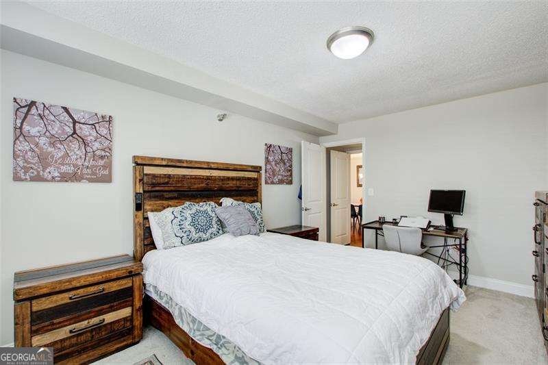 2479 Peachtree Road Atlanta - 17