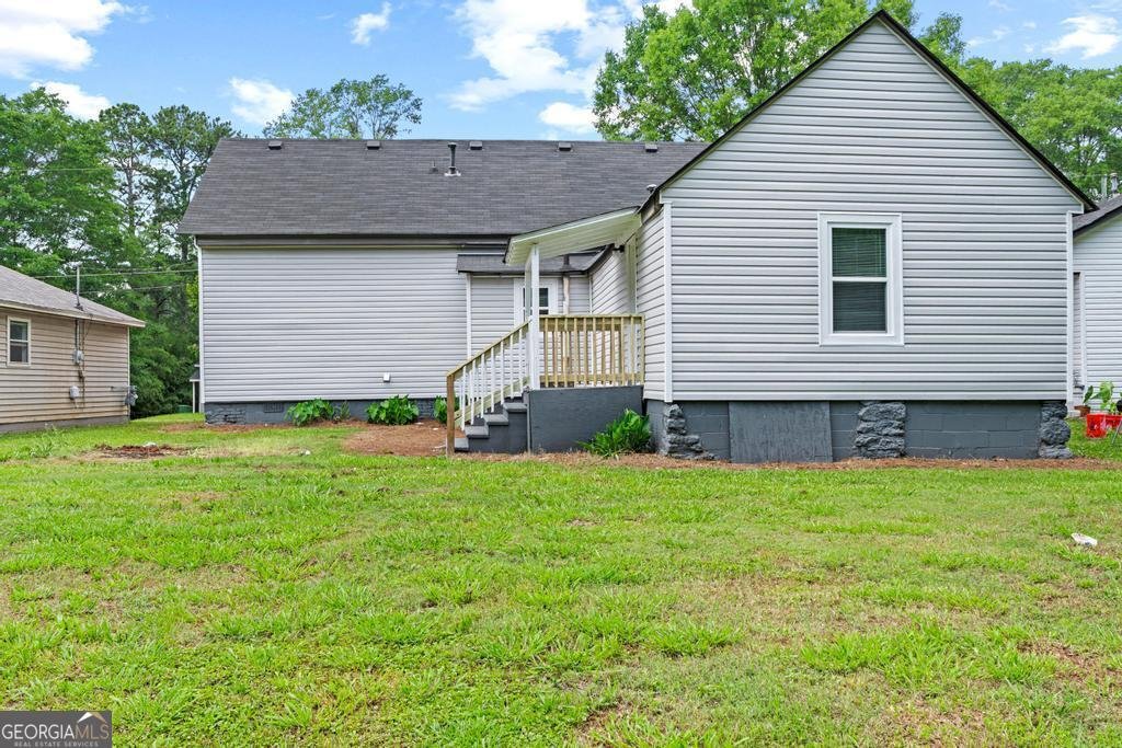 1050 College Ext Street Griffin - 2