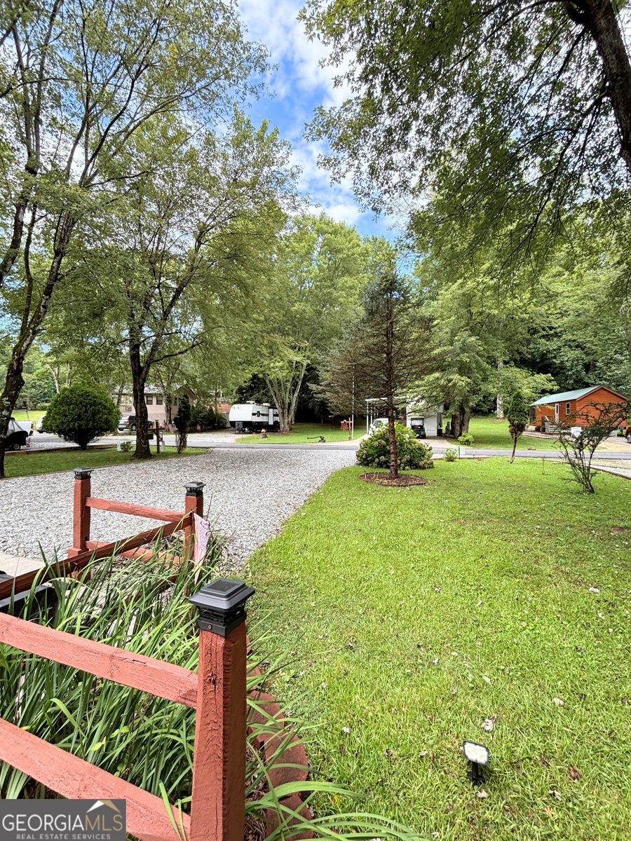 129 Fishtail Circle Cleveland - 21