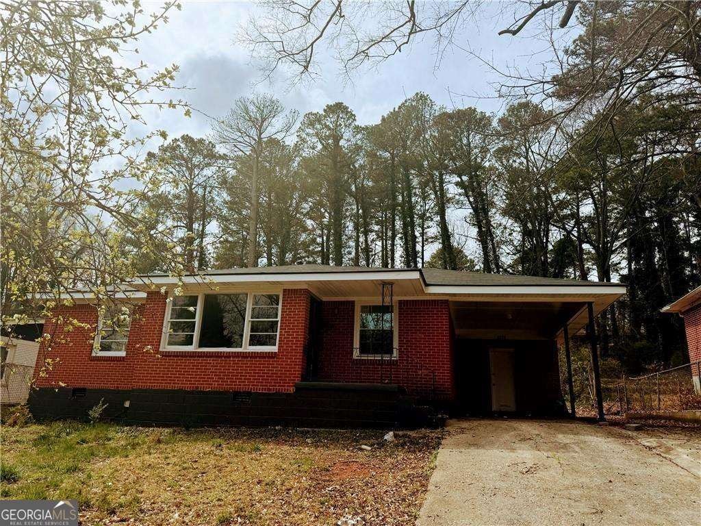 2143 Rhinehill Road Atlanta - 1
