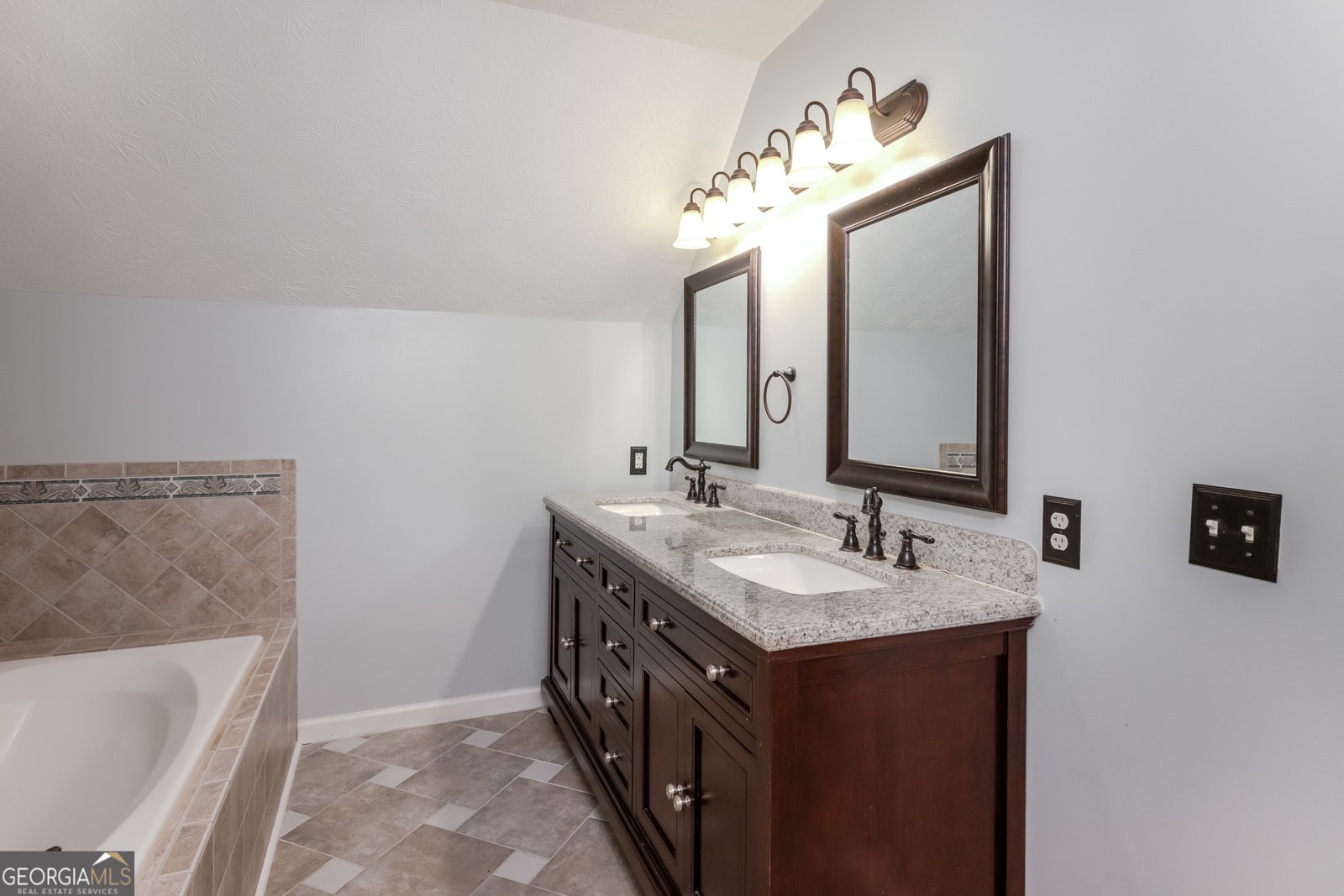 346 Chandler Ridge McDonough - 14