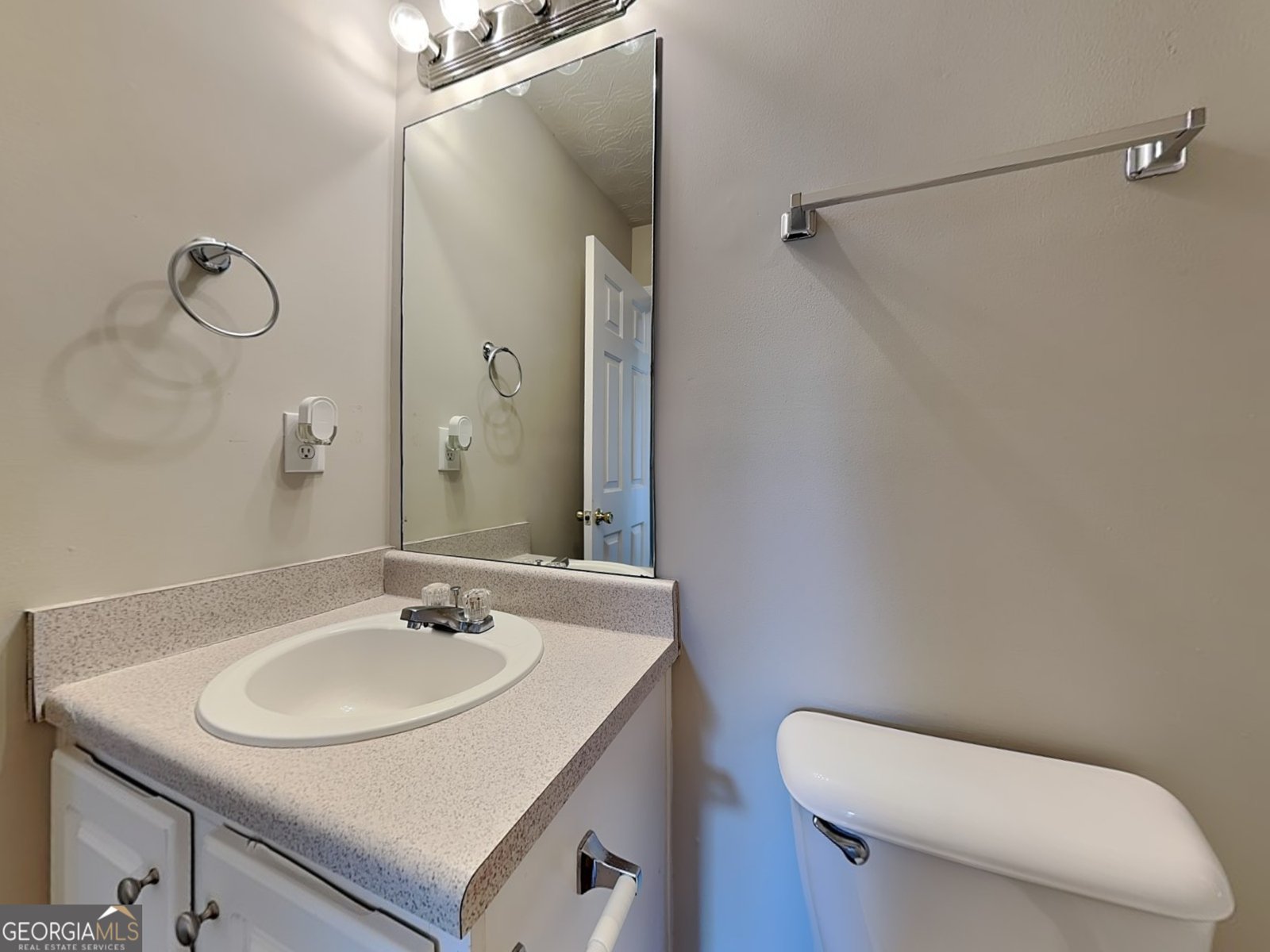 109 Barrington Parkway Stockbridge - 11