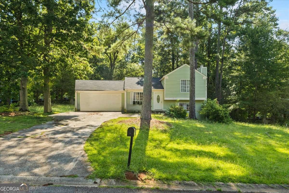 103 Forest Place Stockbridge - 1