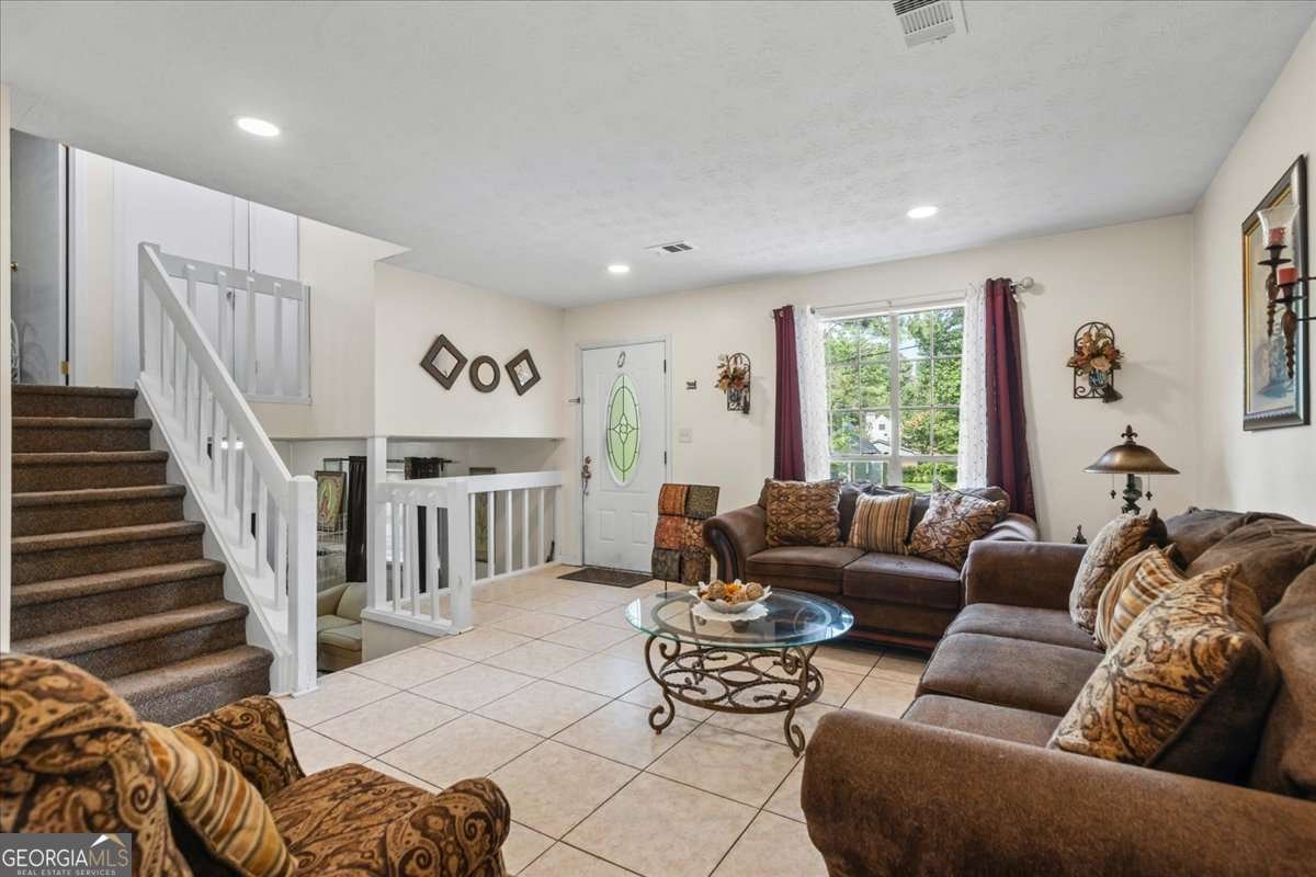 103 Forest Place Stockbridge - 4