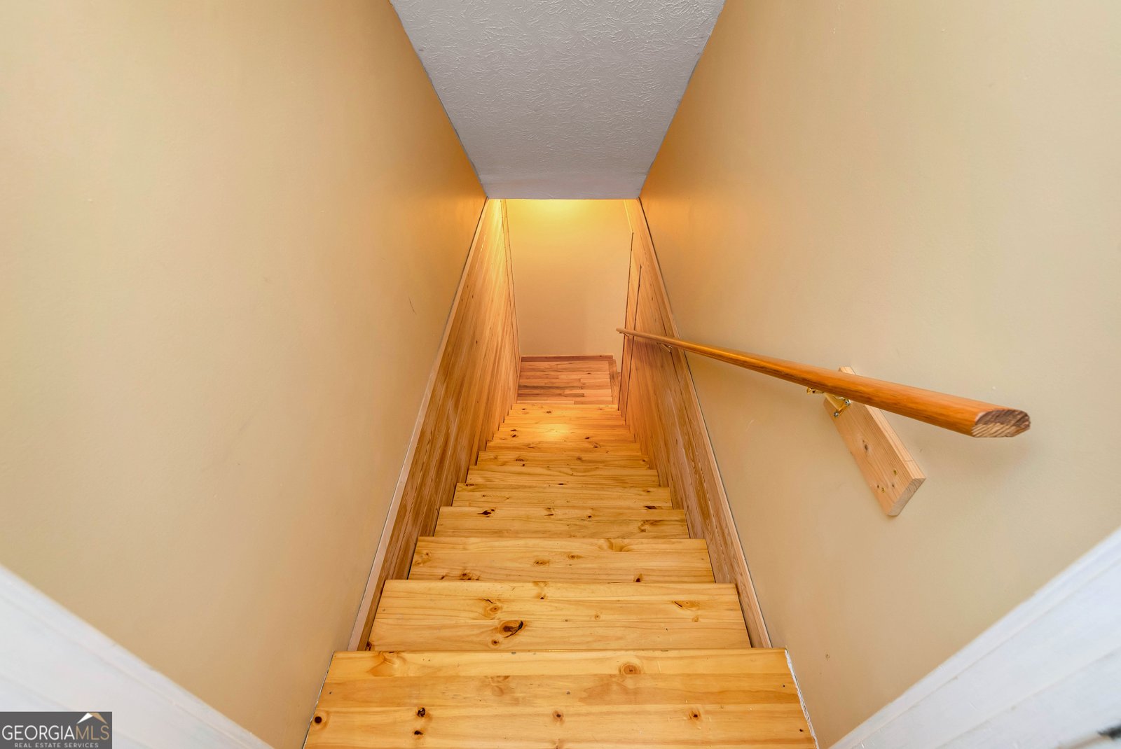 276 Zeppelin Strasse Helen - 36