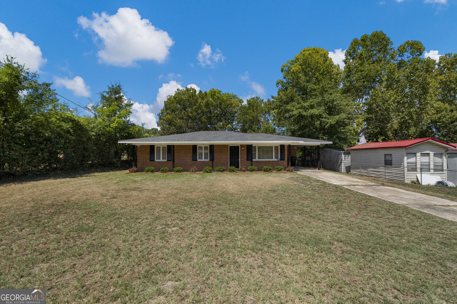 1813 Huffman Drive Columbus - 1
