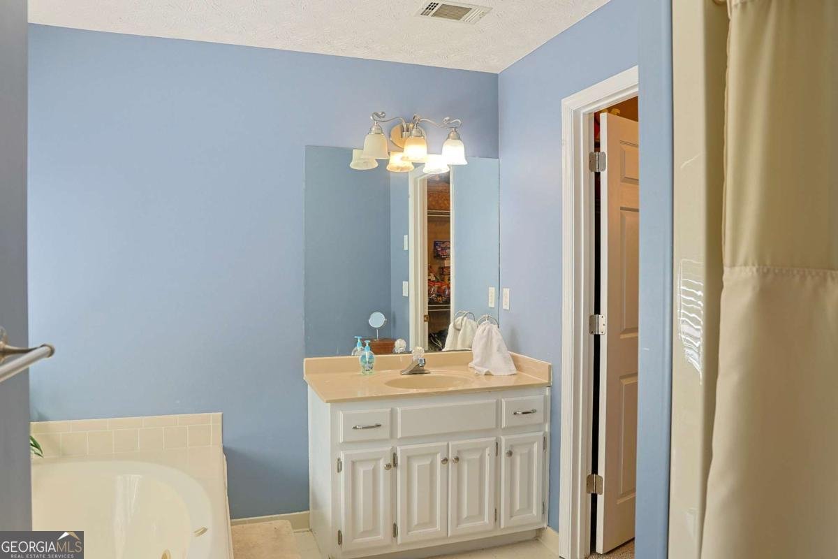 1102 Timber Glen Court Lilburn - 21