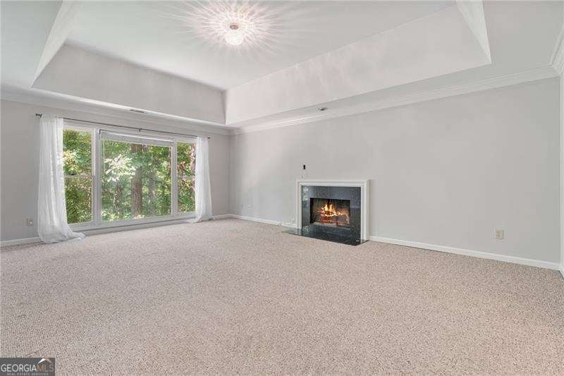 8240 Grogans Ferry Rd Atlanta - 20