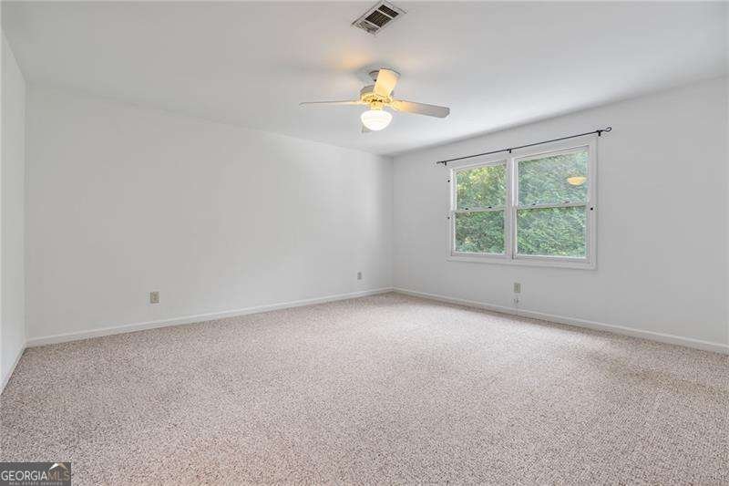 8240 Grogans Ferry Rd Atlanta - 28