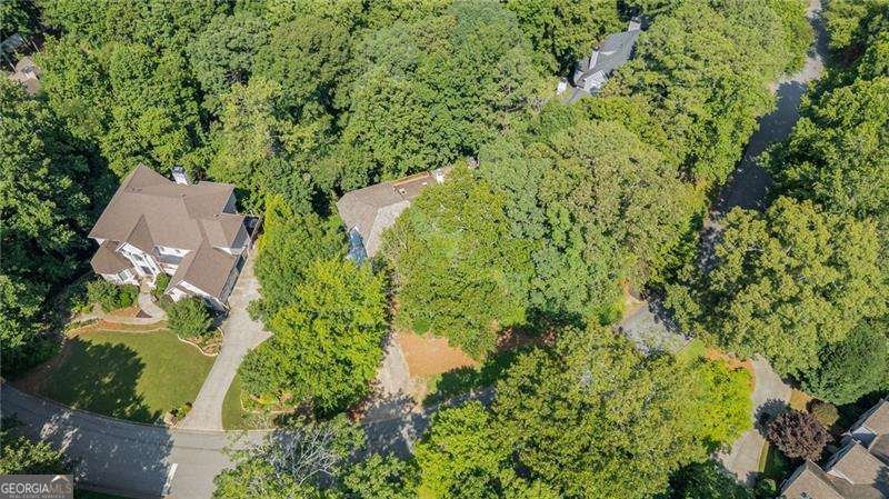 8240 Grogans Ferry Rd Atlanta - 36