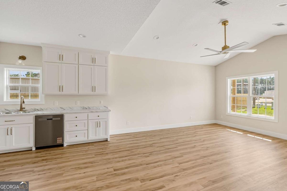 260 Central Street Baxley - 3