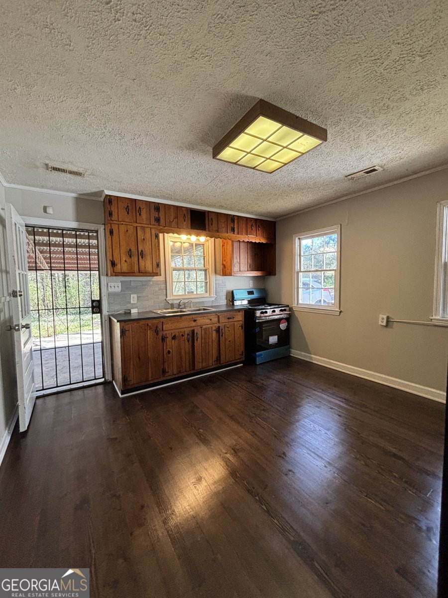 1027 Born Road Stone Mountain - 10