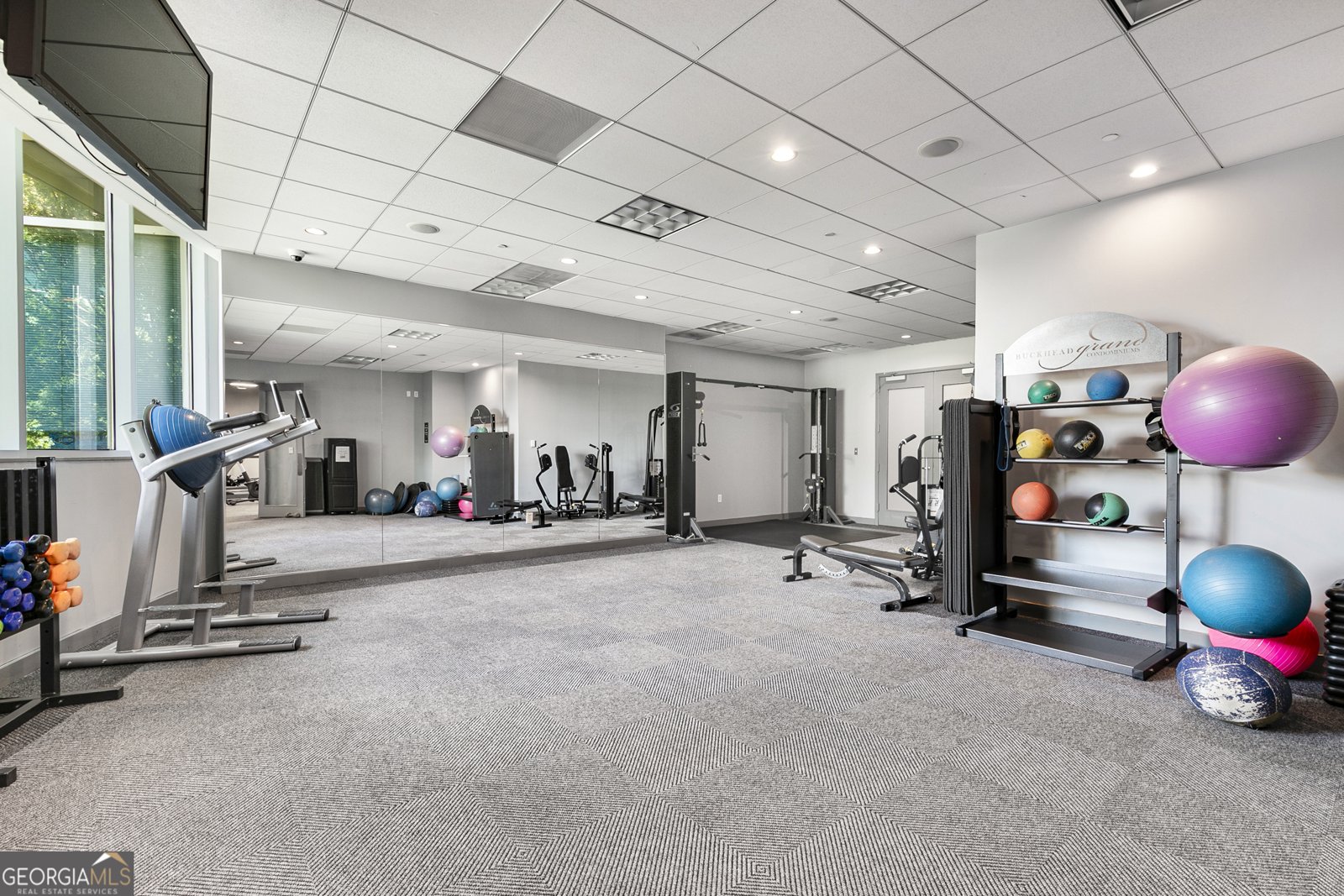 3338 Peachtree Road Atlanta - 52