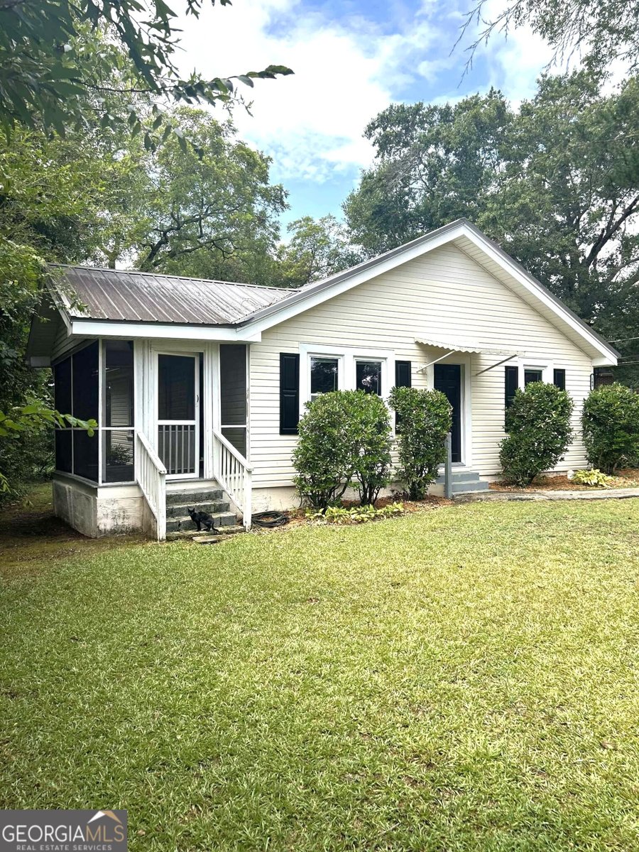109 Baugh Street Commerce - 3