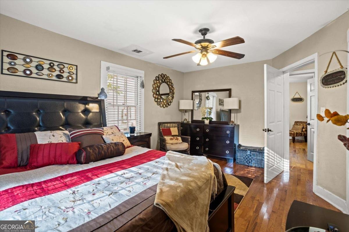 953 Garibaldi Street Atlanta - 19