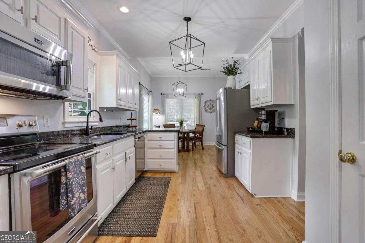 5166 Artesian Spring Drive Flowery Branch - 5
