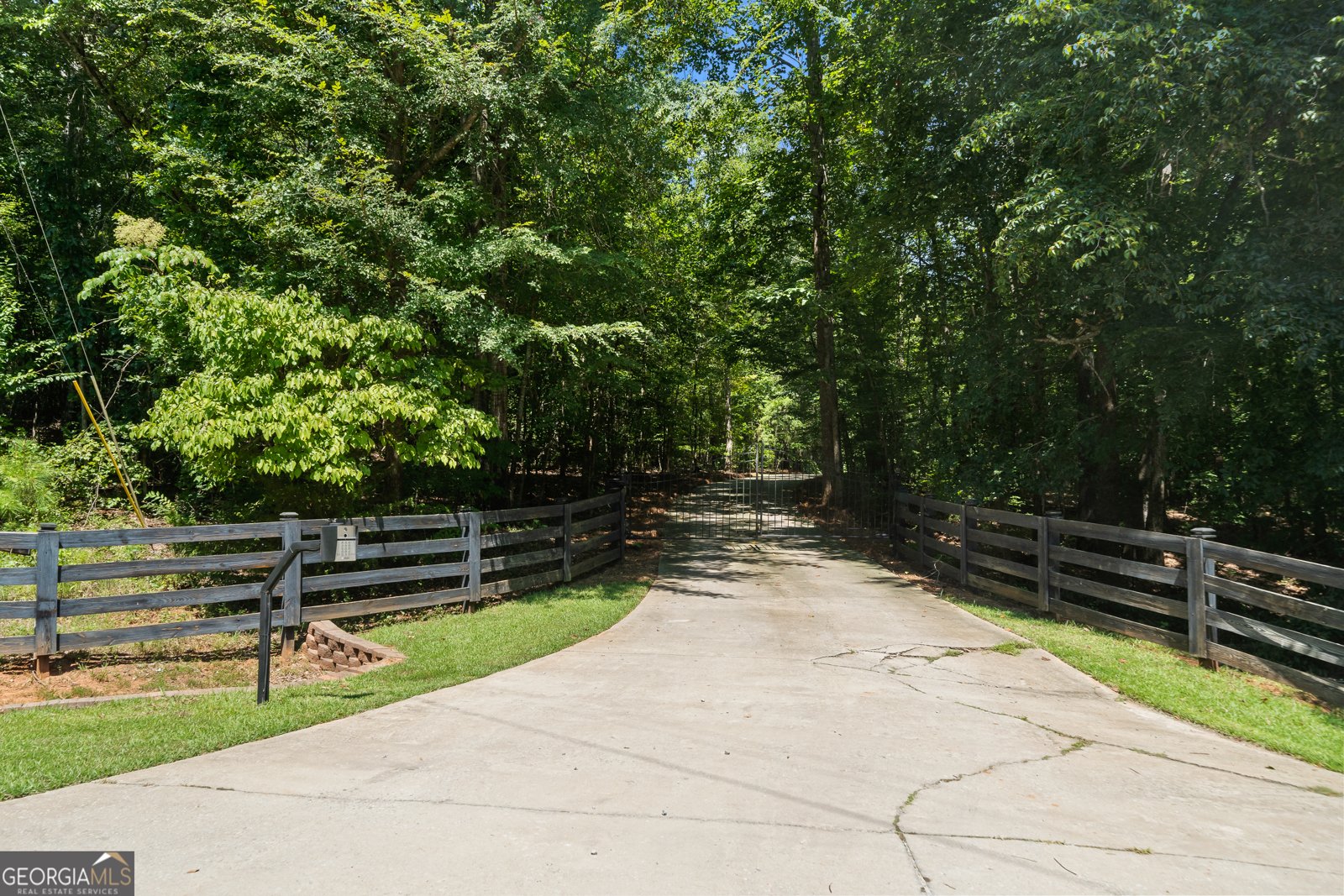 1050 Cedar Grove Drive Buckhead - 30