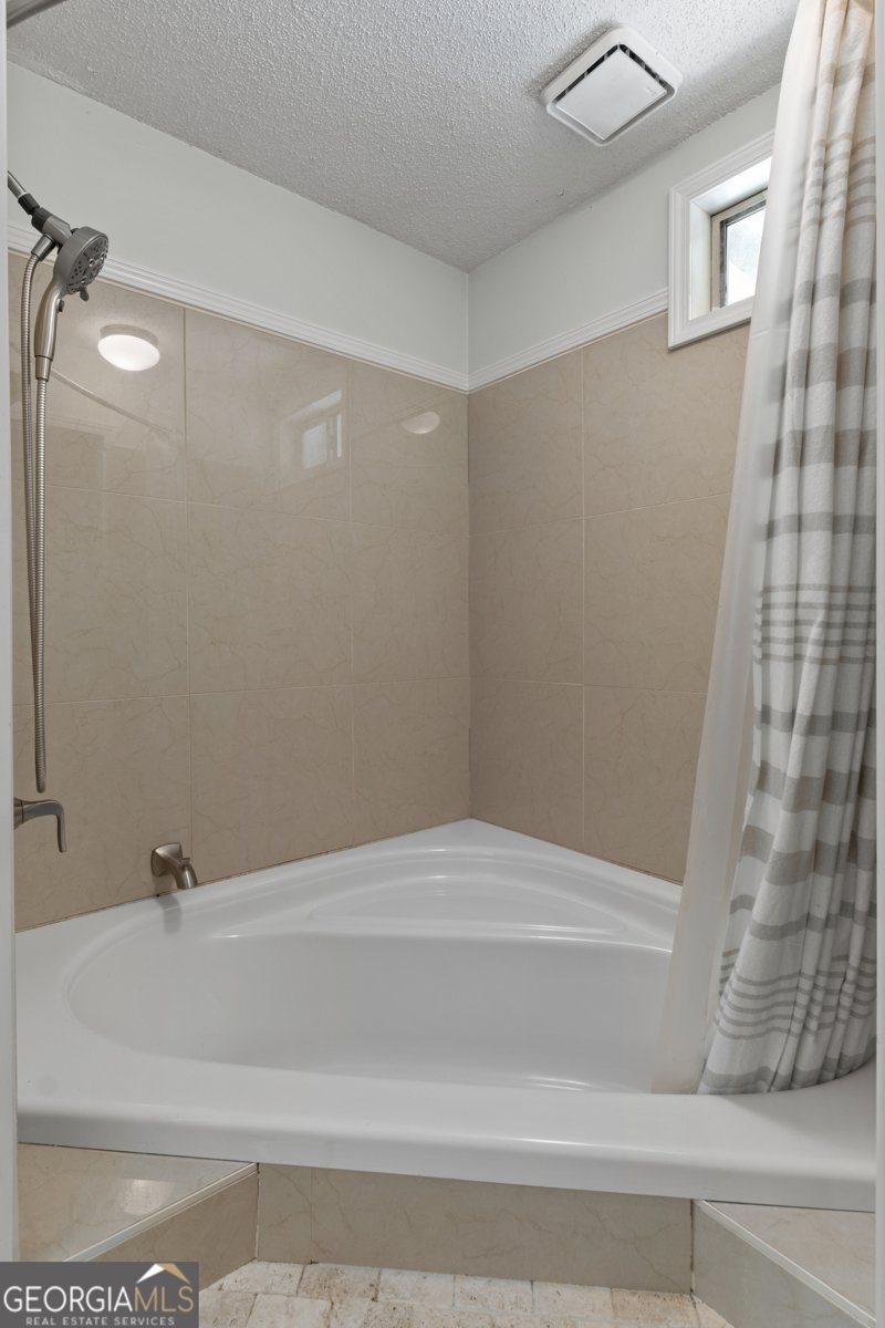 145 Steeplechase Drive McDonough - 26