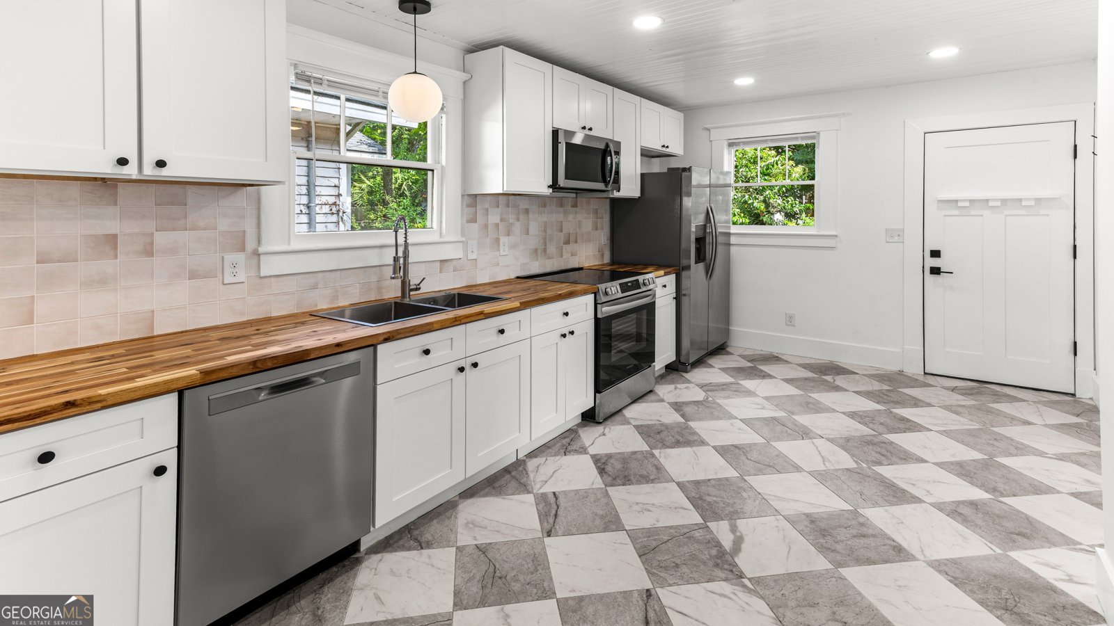1118 40th Street Savannah - 13