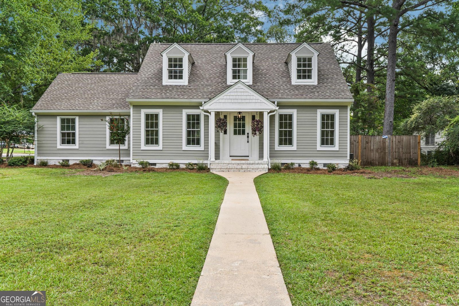 1731 Lynwood Lane Albany - 1
