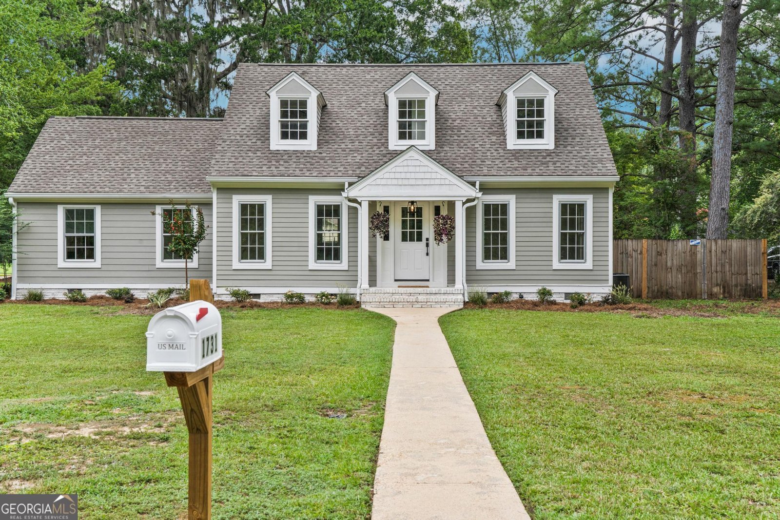 1731 Lynwood Lane Albany - 2