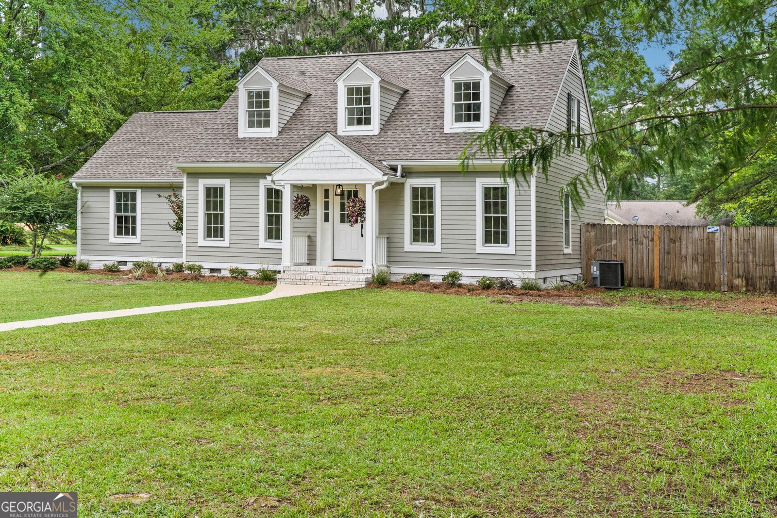 1731 Lynwood Lane Albany - 3