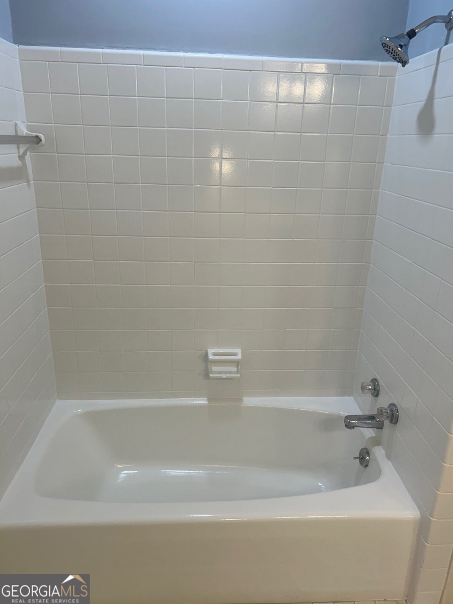 418 8th Street Rome - 13