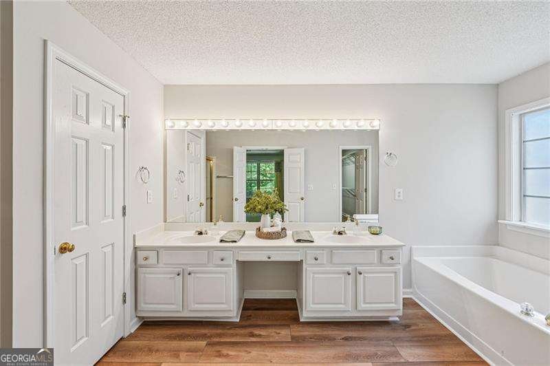 3060 Keyingham Way Alpharetta - 2