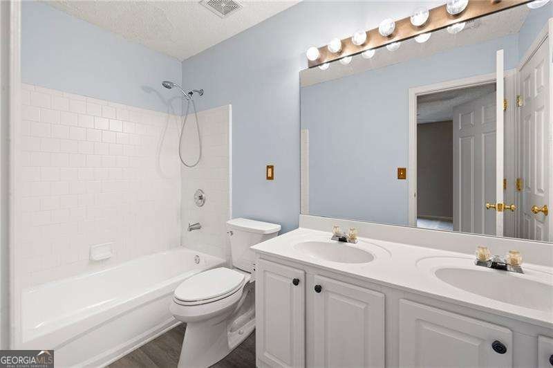 518 Wallnut Hall Cove Woodstock - 6