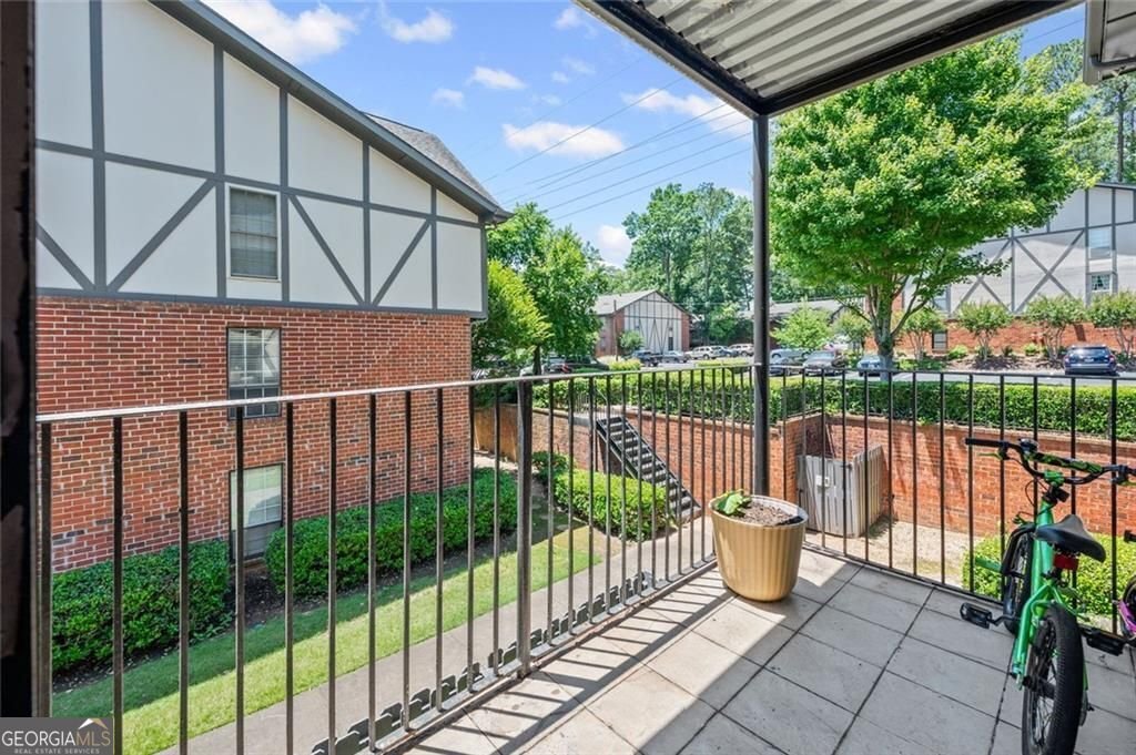 6851 Roswell Road Atlanta - 18