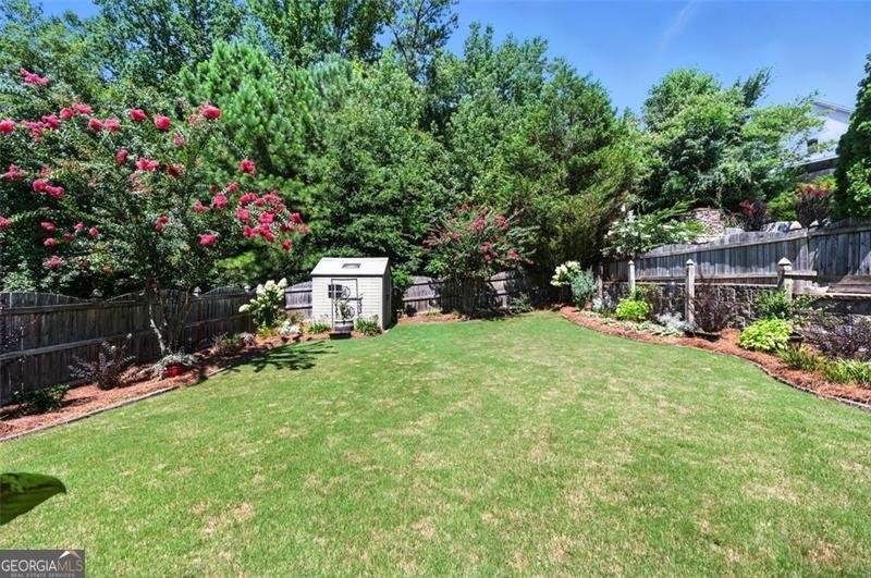 1747 Hollingsworth Boulevard Atlanta - 20