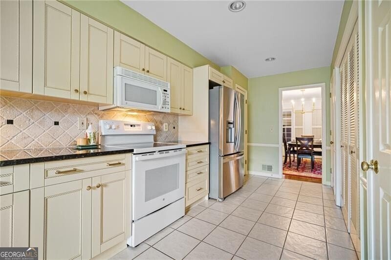 2255 Brianwood Court Decatur - 9